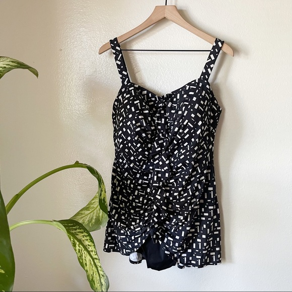 Avenue Other - Avenue | Geometric One Piece Swimsuit